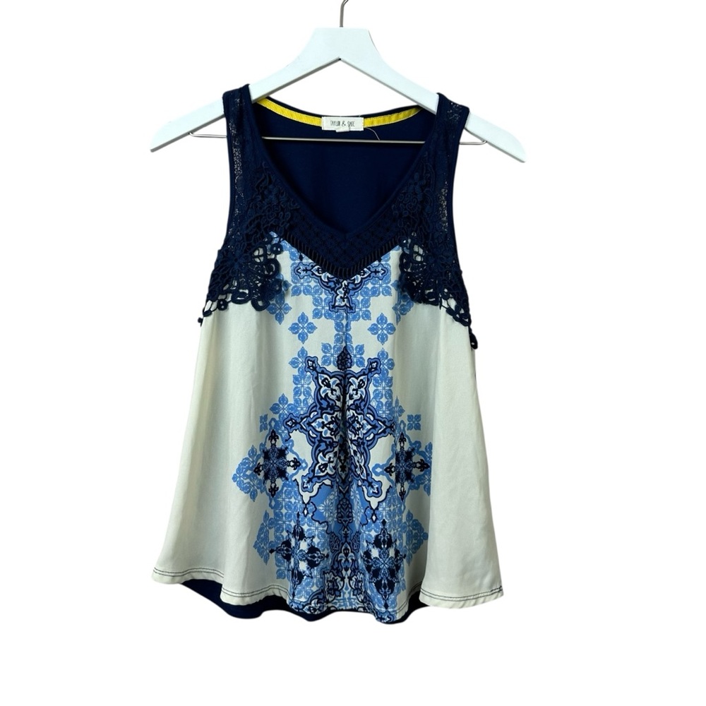 Taylor And Sage Blue White Lace Trim Floral Sleeveless Top Women Sz M